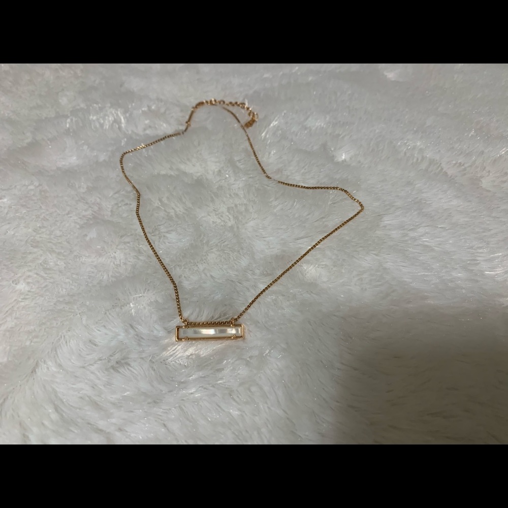 Kendra Scott Leanor Necklace.